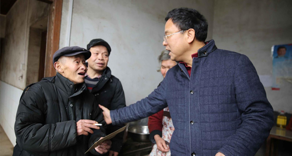 歲末年關(guān)送真情，扶貧慰問暖人心！